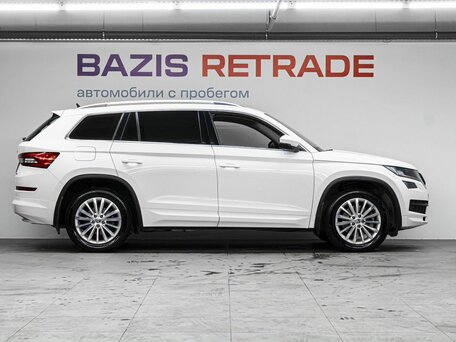 2021 Skoda Kodiaq I, белый, 3260000 рублей, вид 4