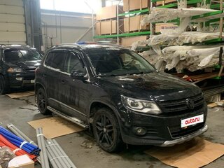 2013 Volkswagen Tiguan I Рестайлинг, чёрный, 1100000 рублей, вид 2