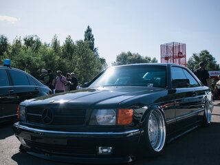 1989 Mercedes-Benz S-Класс 500 II (W126) Рестайлинг, чёрный, 3500000 рублей, вид 2