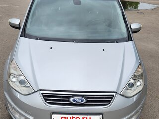 2014 Ford Galaxy II Рестайлинг, серебристый, 1210000 рублей, вид 2
