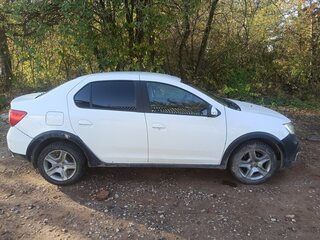 2020 Renault Logan Stepway II Рестайлинг, белый, 565000 рублей, вид 2