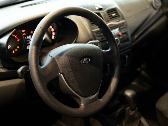 2026 Lada (ВАЗ) Granta I Рестайлинг, красный, 1088000 рублей - вид 10