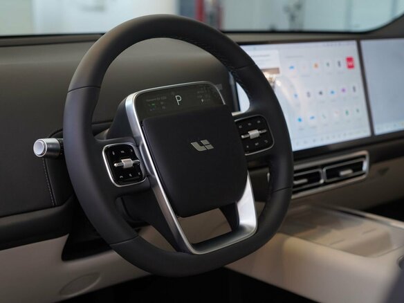 2026 Li Auto (Lixiang) L6 I, белый, 8790000 рублей - вид 33