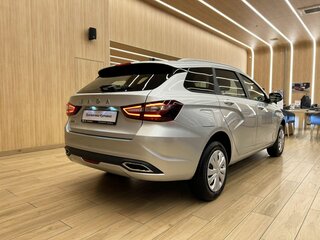 2026 Lada (ВАЗ) Vesta SW I Рестайлинг (NG), серебристый, 1965000 рублей, вид 4