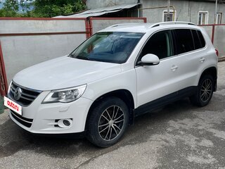 2011 Volkswagen Tiguan I, белый, 1050000 рублей, вид 1