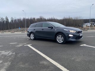 2020 Kia Ceed III, серый, 2000000 рублей, вид 3