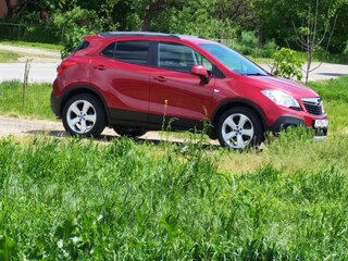 2014 Opel Mokka I, пурпурный, 1550000 рублей, вид 1