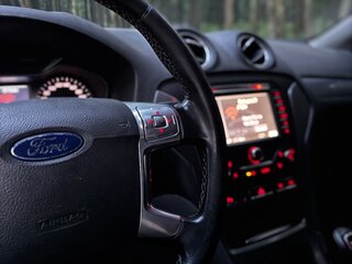 2011 Ford Mondeo IV Рестайлинг, чёрный, 880000 рублей, вид 4