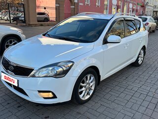 2011 Kia Ceed I Рестайлинг, белый, 690000 рублей, вид 1