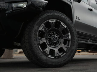 2026 GMC Hummer EV, чёрный, 16441558 рублей, вид 5