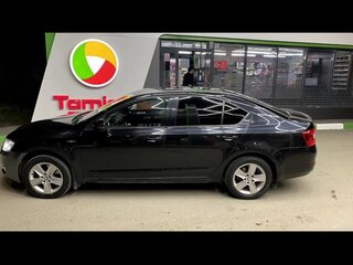 2016 Skoda Octavia III (A7), чёрный, 1100000 рублей, вид 3