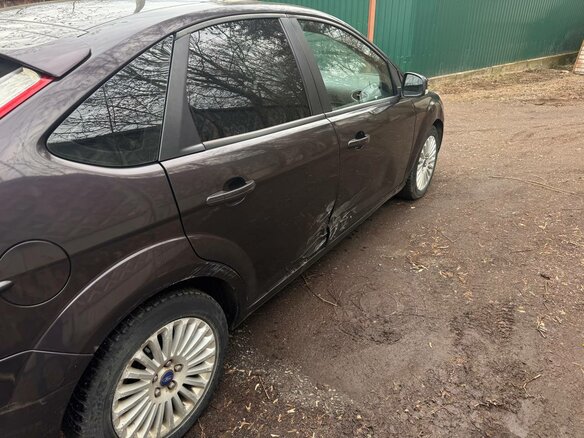 2008 Ford Focus II Рестайлинг, фиолетовый, 400000 рублей - вид 5