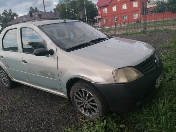 2006 Renault Logan I, серый, 150000 рублей