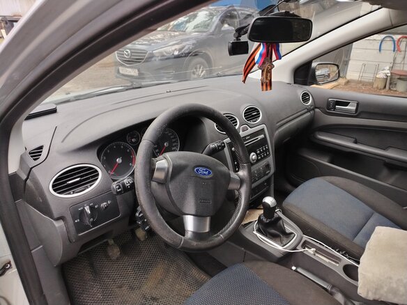 2006 Ford Focus II, серебристый, 230000 рублей - вид 3