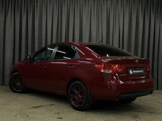 2012 Kia Cerato 6-speed II, красный, 699900 рублей, вид 3