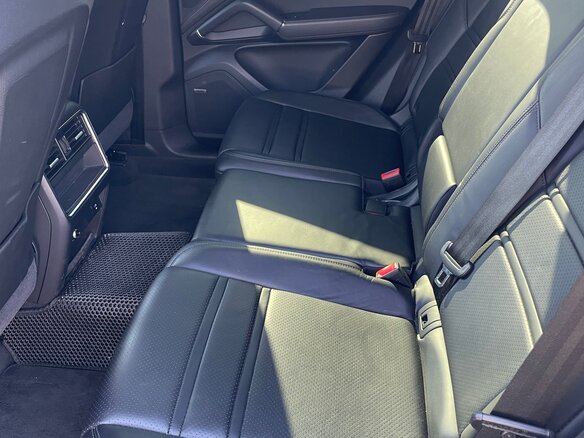 2021 Porsche Cayenne III, чёрный, 6150000 рублей - вид 15
