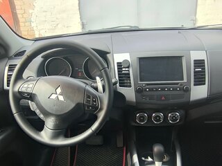 2011 Mitsubishi Outlander II Рестайлинг, чёрный, 1620000 рублей, вид 5