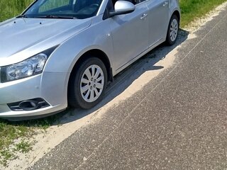 2012 Chevrolet Cruze I, серебристый, 710000 рублей, вид 4