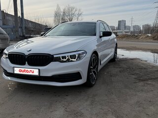 2017 BMW 5 серии 520d xDrive VII (G30/G31/G38), белый, 2650000 рублей, вид 1