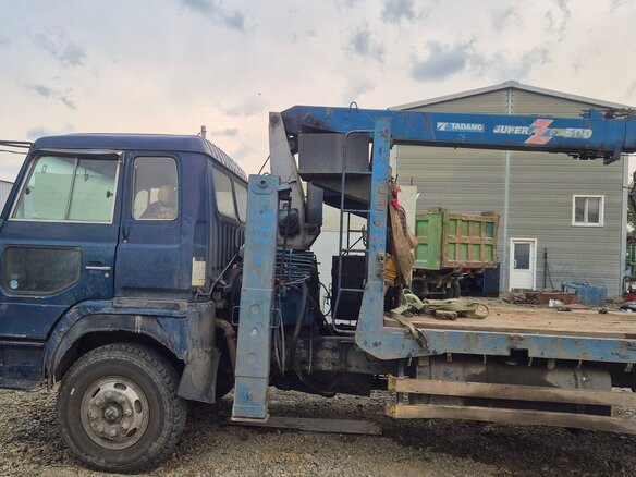 1989 Hino Profia, синий, 2750000 рублей