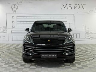 2020 Porsche Cayenne III, чёрный, 5500000 рублей, вид 4