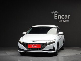 2022 Hyundai Avante VII, белый, 1650000 рублей, вид 2