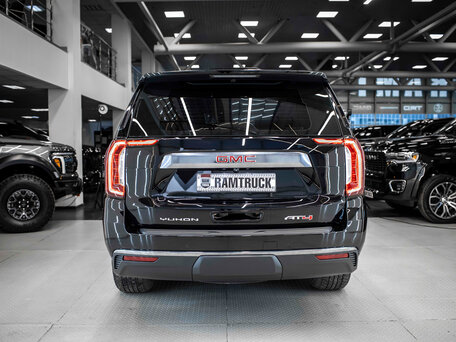 2023 GMC Yukon V, чёрный, 10299999 рублей, вид 5