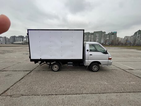 2012 Hyundai Porter, серебристый, 700000 рублей, вид 1
