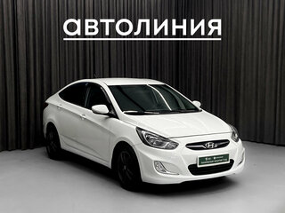 2011 Hyundai Solaris I, белый, 669000 рублей, вид 2