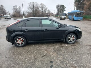 2009 Ford Focus II Рестайлинг, чёрный, 650000 рублей, вид 2