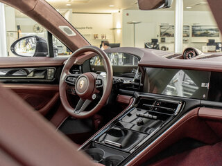 2026 Porsche Panamera 4 III, серый, 21390000 рублей, вид 2