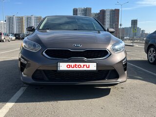 2018 Kia Ceed III, серый, 1690000 рублей, вид 1