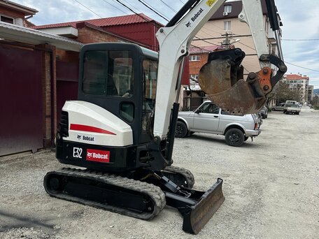 2011 Bobcat E35, 2850000 рублей, вид 1