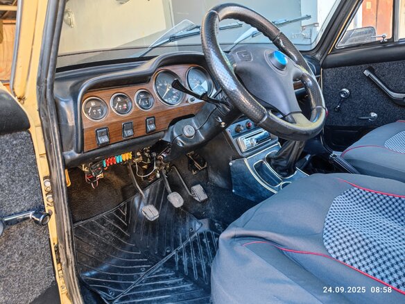 1988 Lada (ВАЗ) 2106, жёлтый, 300000 рублей - вид 7