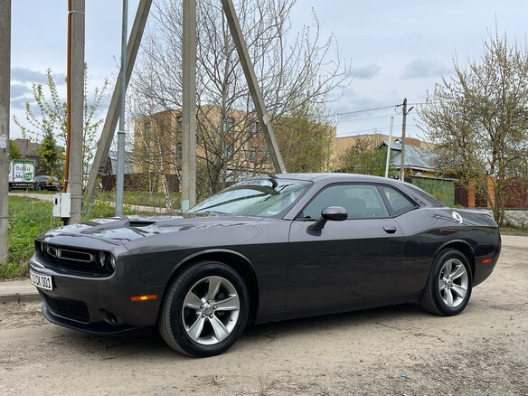 2019 Dodge Challenger III Рестайлинг 2, серый, 1800000 рублей - вид 10