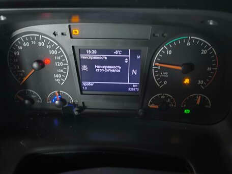 2023 Foton Auman EST A, красный, 2950000 рублей, вид 4
