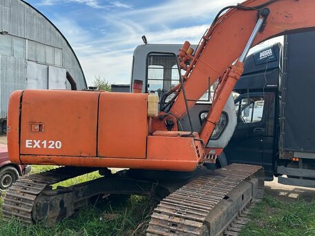 1996 Hitachi Гусеничные, оранжевый, 2750000 рублей, вид 3