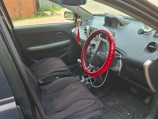 2003 Toyota Ist I, чёрный, 500000 рублей, вид 4