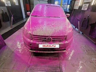 2017 Volkswagen Polo V Рестайлинг, белый, 800000 рублей, вид 2