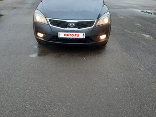 2011 Kia Ceed I Рестайлинг, серый, 690000 рублей, вид 3