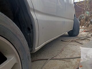 2007 Toyota Noah I (R60), серый, 980000 рублей, вид 5