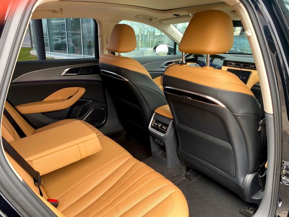 2023 Hongqi H5 II, чёрный, 3490000 рублей - вид 16