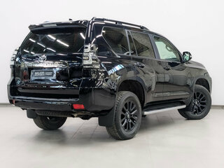 2021 Toyota Land Cruiser Prado 150 Series Рестайлинг 3, чёрный, 5790000 рублей, вид 5