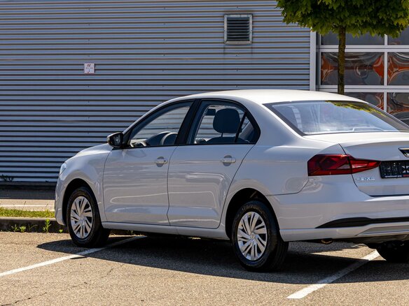 2023 Jetta VA3, белый, 1375000 рублей - вид 9