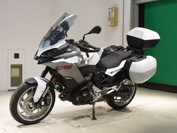 2020 BMW F 900 XR, серебристый, 798000 рублей - вид 3