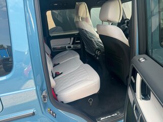 2026 Mercedes-Benz G-Класс AMG 63 AMG II (W465) Рестайлинг, голубой, 31600000 рублей, вид 4