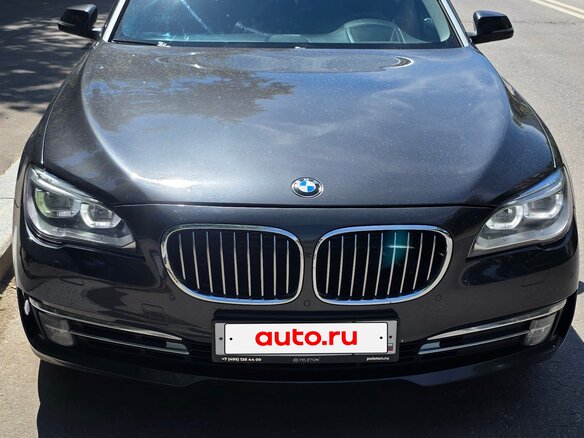2013 BMW 7 серии Long 750Li xDrive V (F01/F02/F04) Рестайлинг, чёрный, 1400000 рублей - вид 1