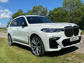 2020 BMW X7 M50d I (G07), белый, 6150000 рублей, вид 4