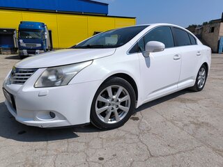 2010 Toyota Avensis III, белый, 980000 рублей, вид 2