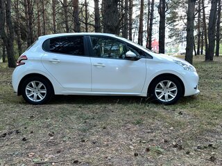 2013 Peugeot 208 I, белый, 920000 рублей, вид 5